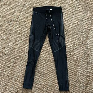 Nike women’s dri-fit tights - size small